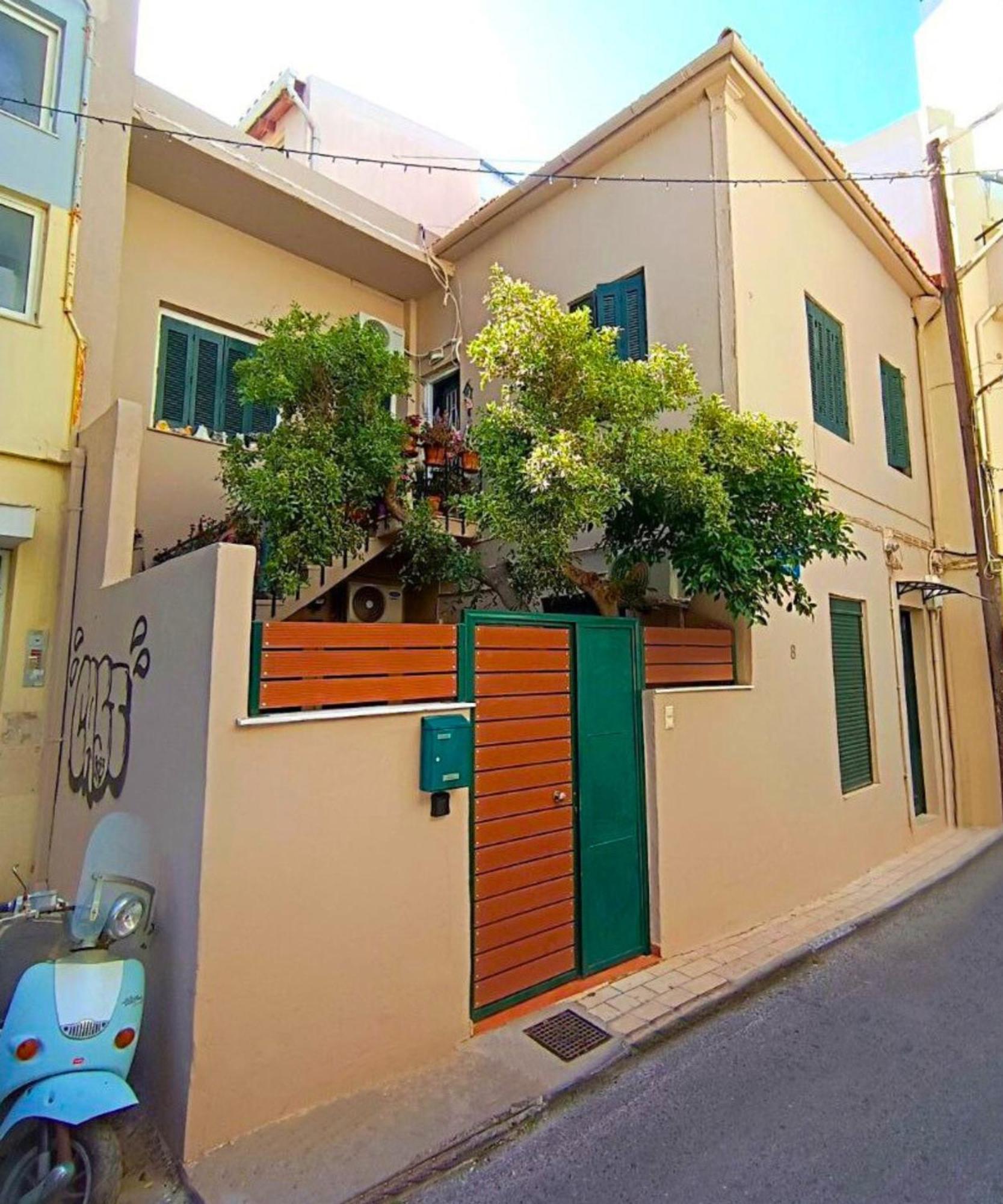 Irene Apartment & Irene Studio - City Center Heraklion  ภายนอก รูปภาพ