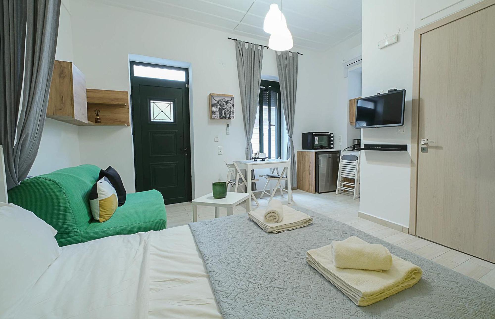 Irene Apartment & Irene Studio - City Center Heraklion  ภายนอก รูปภาพ
